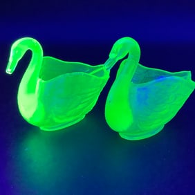 Pair of Fenton Swan Open Salts, Uranium Glass