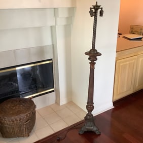 Rare Antique Solid Brass Floor Lamp with Lion Paw Feet