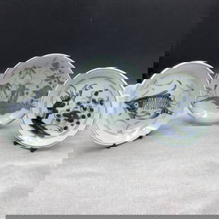 Early 19th Century Dehua Blue and White Pottery, One Matches Pattern from Tek Sing Shipwreck: The Tek Sing Shipwreck occurred in 1822. One of the saucer bowls matches the pattern of the bowls from the Tek Sing. We