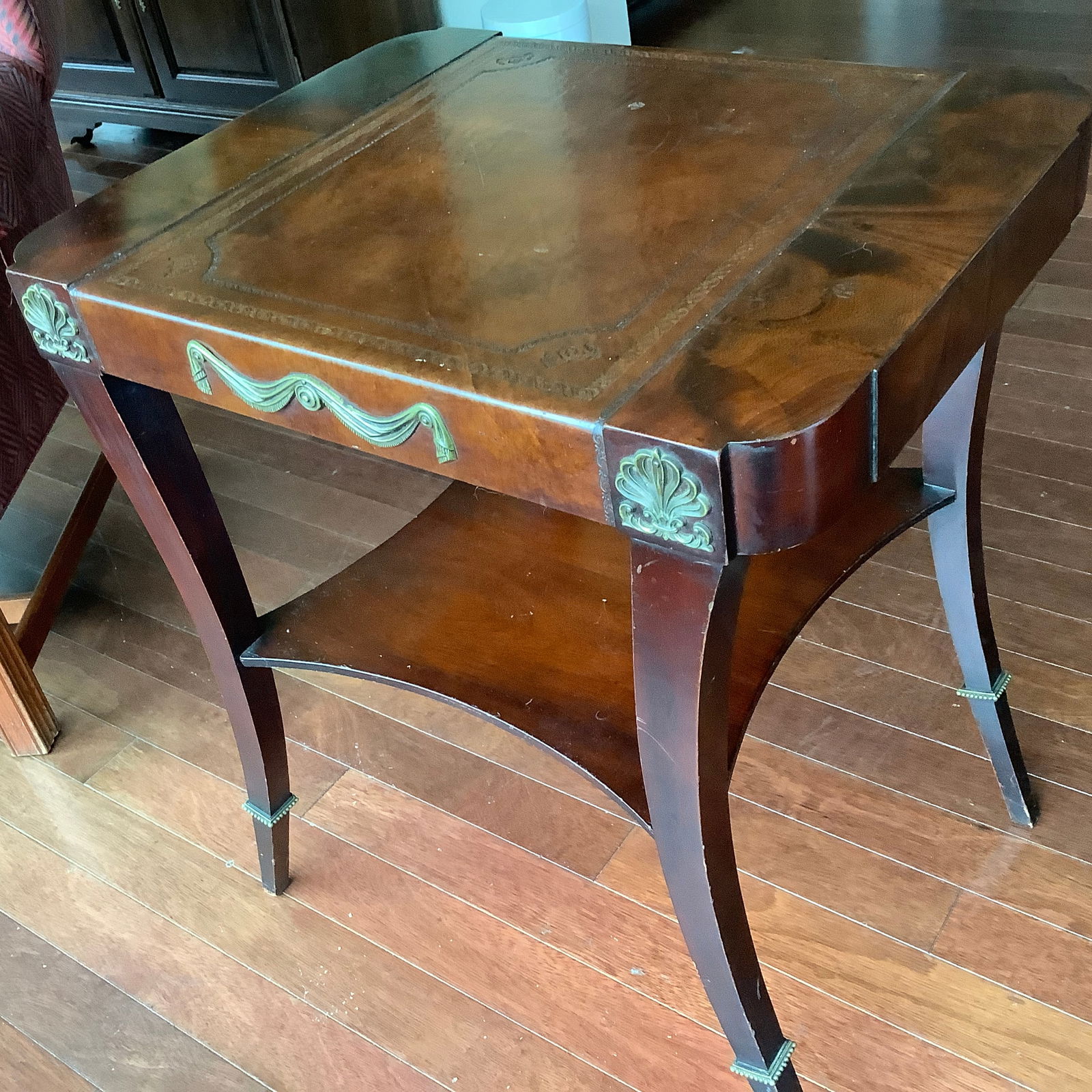 Antique Burl Walnut Leather Wrapped Accent Table, John M Smyth Co, Chicago (1 of 14)