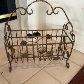 Wrought Iron Metal Magazine Rack
