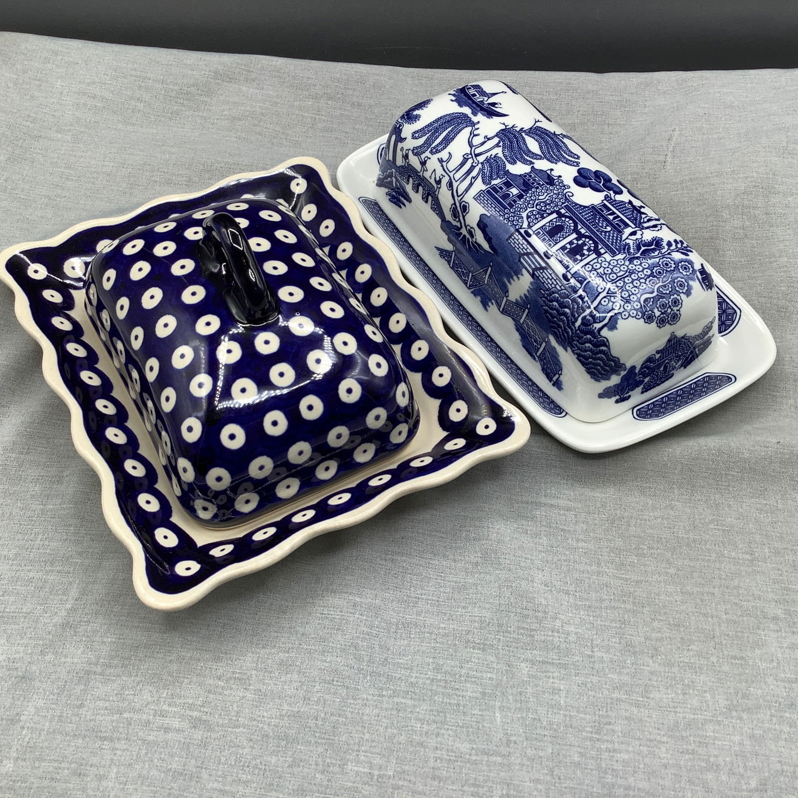 Pair of Blue and White Butter Dishes, Boleslawiec Poland and Churchill Staffordshire England (1 of 8)
