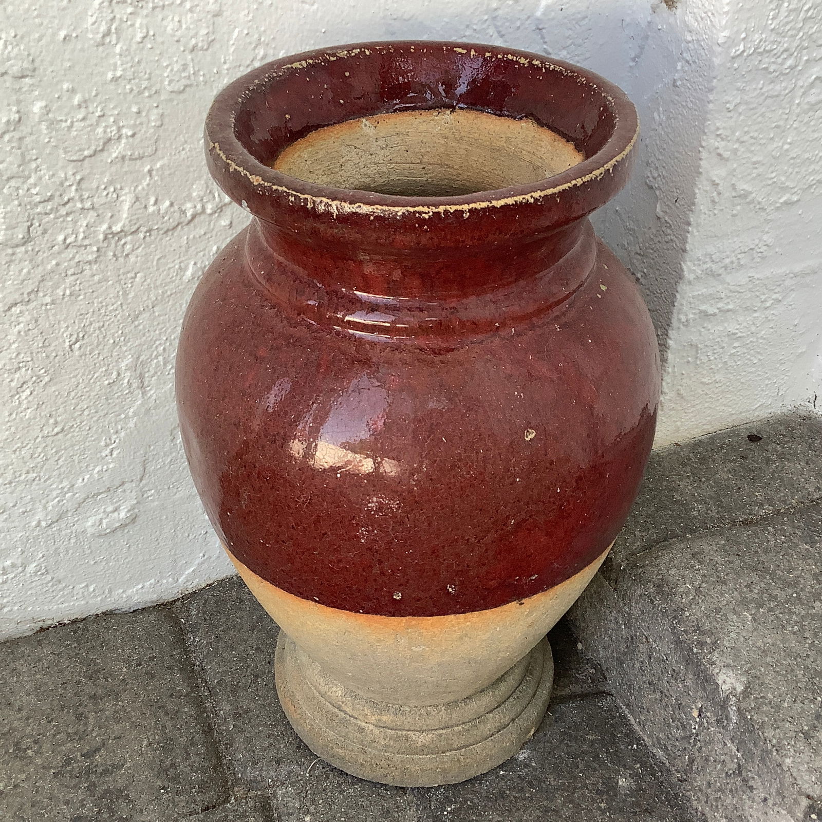 Contemporary Pottery Planter (1 of 6)