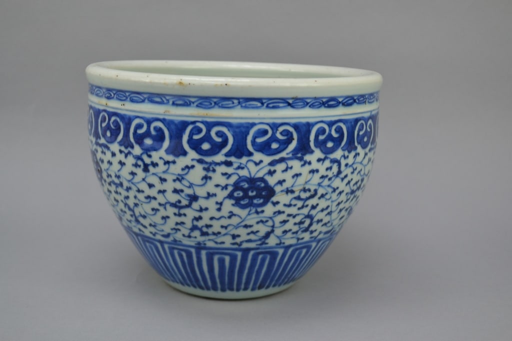 Blue & White Chinese Jardiniere (1 of 4)