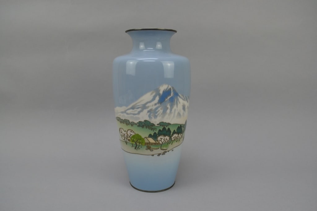 Japanese Cloisonne Vase (1 of 7)