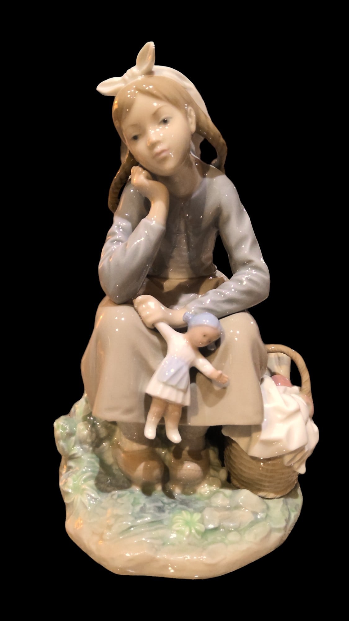 絶版　lladro\"Girl With Geranium\" #3508 絶版 lladro