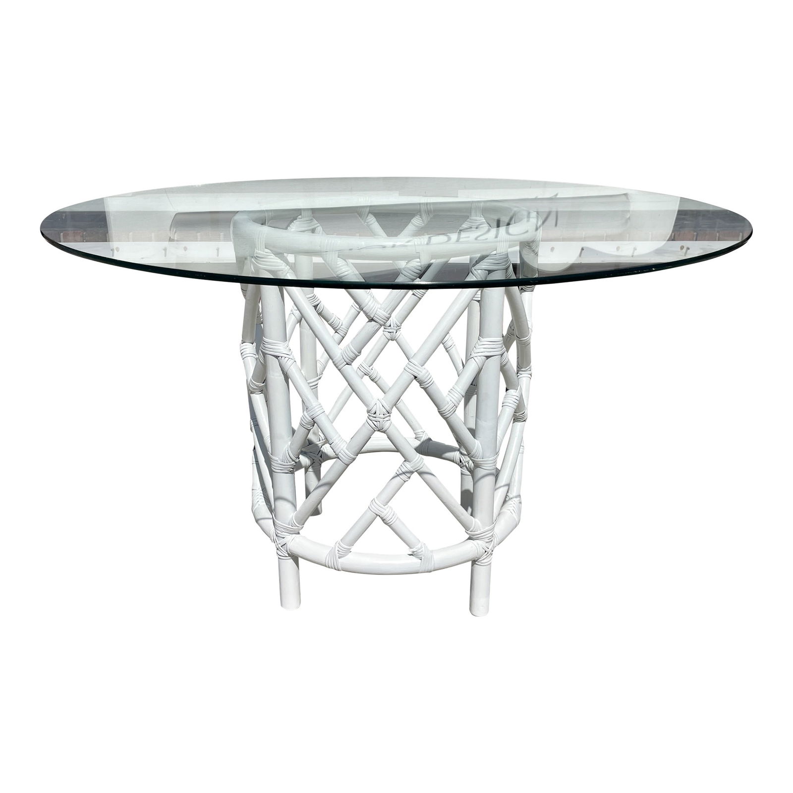 Ficks Reed Rattan Vintage Chippendale Pedestal Round Dining Table in Fresh White Lacquered Finish: 47.75"W _ 47.75"D _ 28.75"H 1960s vintage Boho Chic Ficks Reed Chippendale pedestal dining table with glass top. The round rattan base is freshly lacquered white. The detail work of the rattan is just