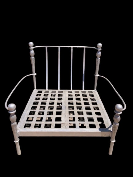 Montecito Patio Large Slipper Chair: 26"W x 36"D x 31"H Michael Taylor Designed Montecito Patio Large Slipper Chair alluminum frame ready to be finished and upholstered. Pick up address Perris, CA 92570