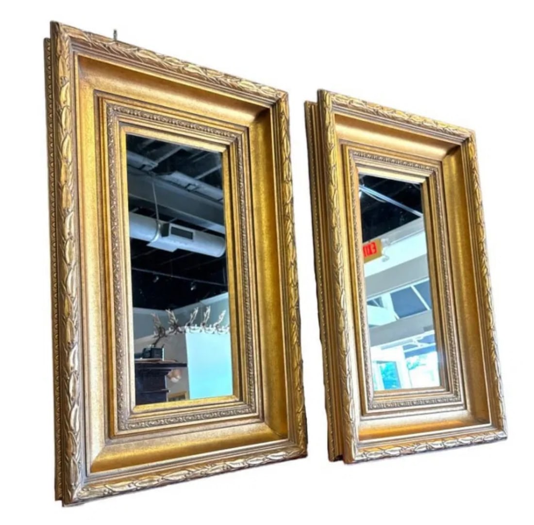 Pair of beautiful matching giltwood wall mirrors.: Pair of beautiful matching giltwood wall mirrors. H 37" W 22"