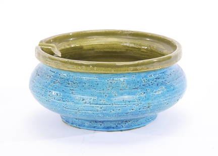 Italian Mid Century Art Pottey Bowl School of Bitossi: An Italian Mid-Century Modern art pottery ash tray/bowl in two-tone green and blue glazes. Numbered on base. In the manner of Aldo Londi Bitossi. Dimensions: H;8.5” x L:4” x W: 4"
