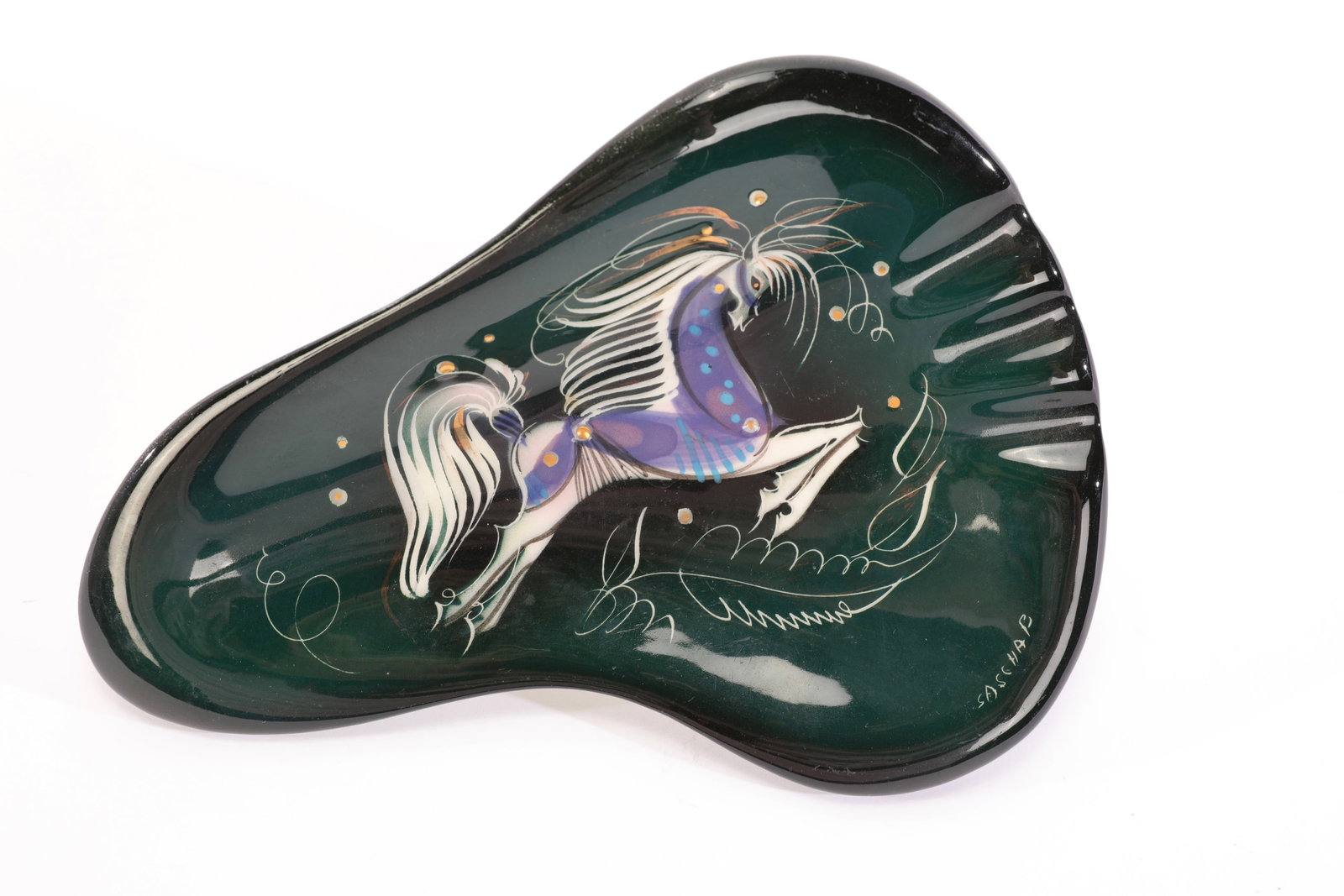 SASCHA BRASTOFF Mid-Century Modern Painted Horse Ceramic Ashtray: A Mid-Century Modern painted horse ceramic ashtray by artist Sascha Brastoff. Marked on base. Dimensions:H: 1.5" x L: 8.5" x W: 6"