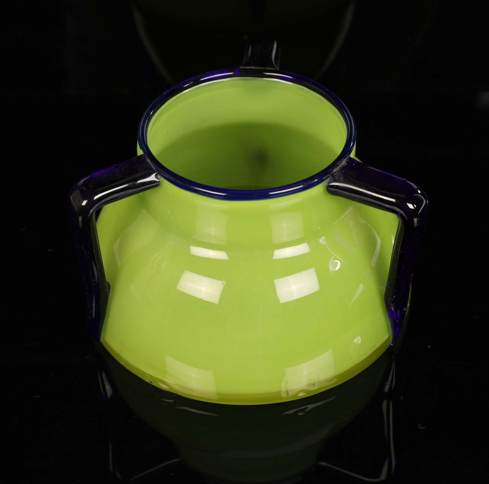 LOETZ TANGO ART DECO GREEN GLASS VASE 3 HANDLES (1 of 7)