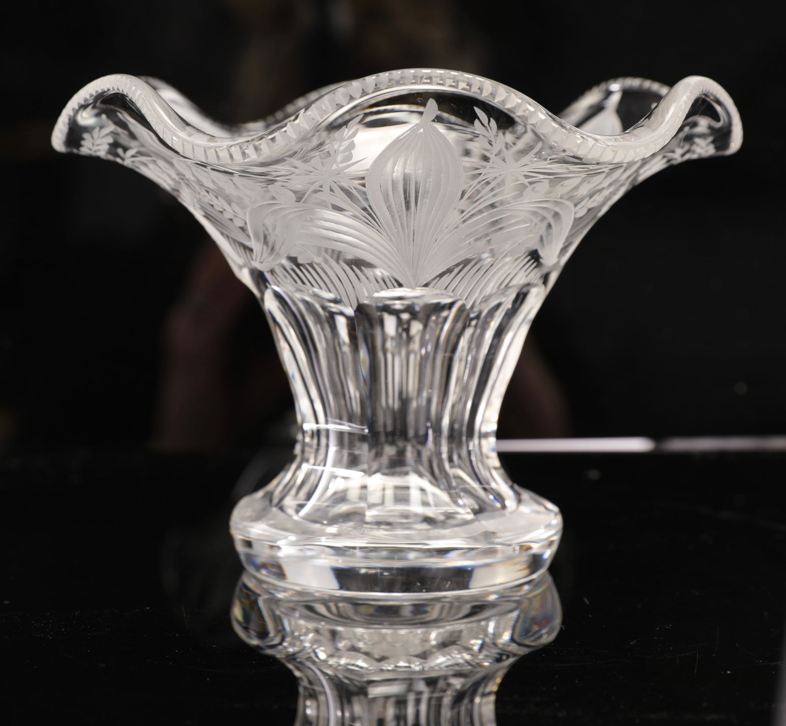LIBBEY AMERICAN BRILLIANT LILLY OF VALLEY 19c. CUT CRYSTAL RUFFLED COMPOTE (1 of 8)