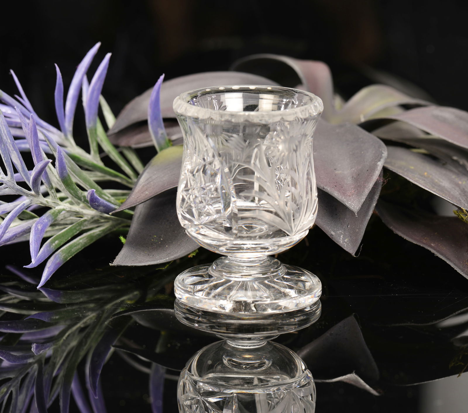 ANTIQUE CUT & ETCHED CRYSTAL TOOTHPICK HOLDER ON PEDESTAL (1 of 7)