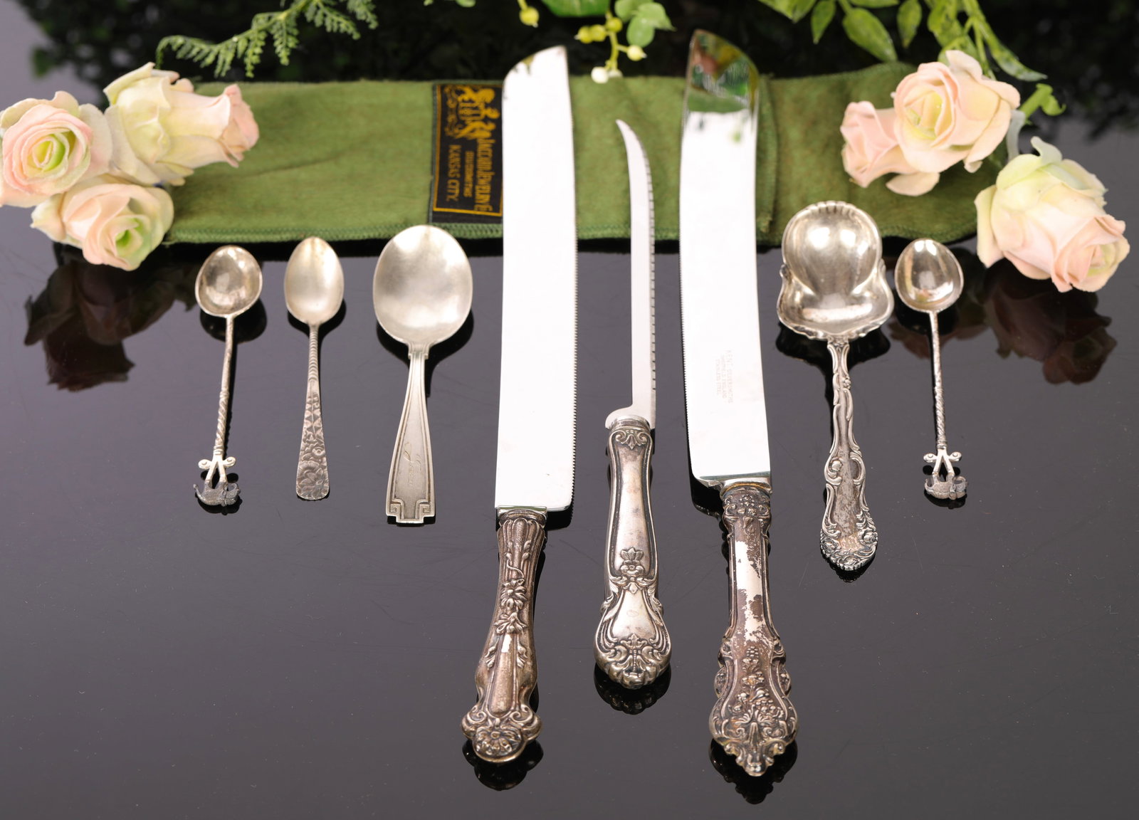 VICTORIAN STERLING SILVER FLATWARE & SERVING PIECES (1 of 20)