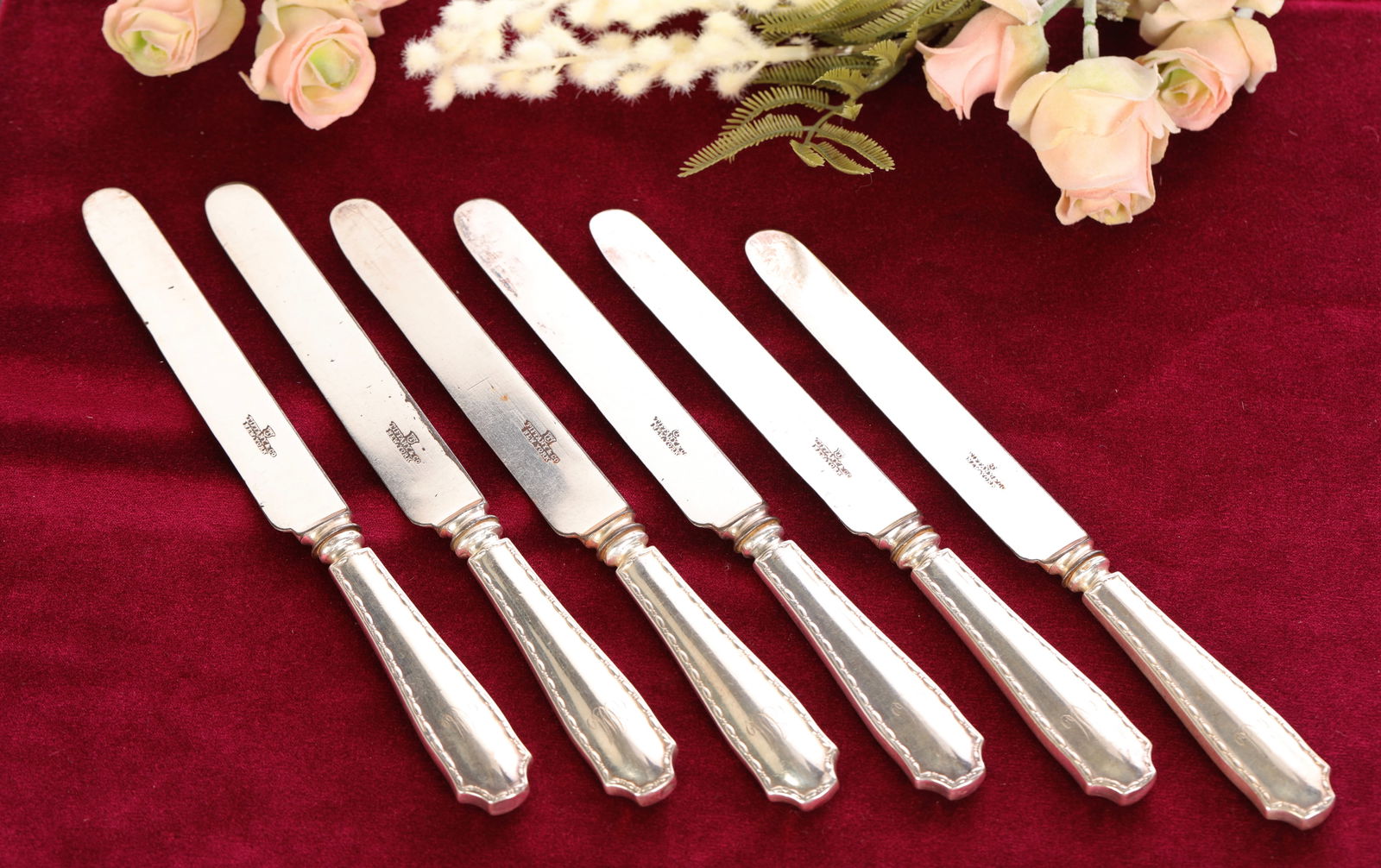 TIFFANY & CO. STERLING SILVER (6) DINNER KNIVES MARQUISE (1 of 7)