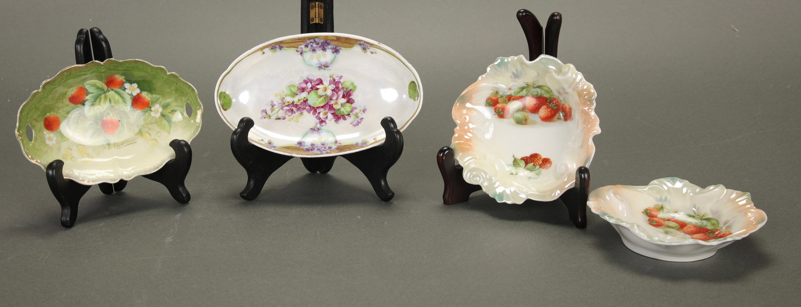 (4) ANTIQUE PORCELAIN PAINTED BOWLS CARLSBAD, TIRSCHENREUTHER, + (1 of 7)