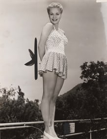 JANE WYMAN ACTRESS ORIGINAL PHOTOGRAPH 1943 HONEYMOON FOR THREE