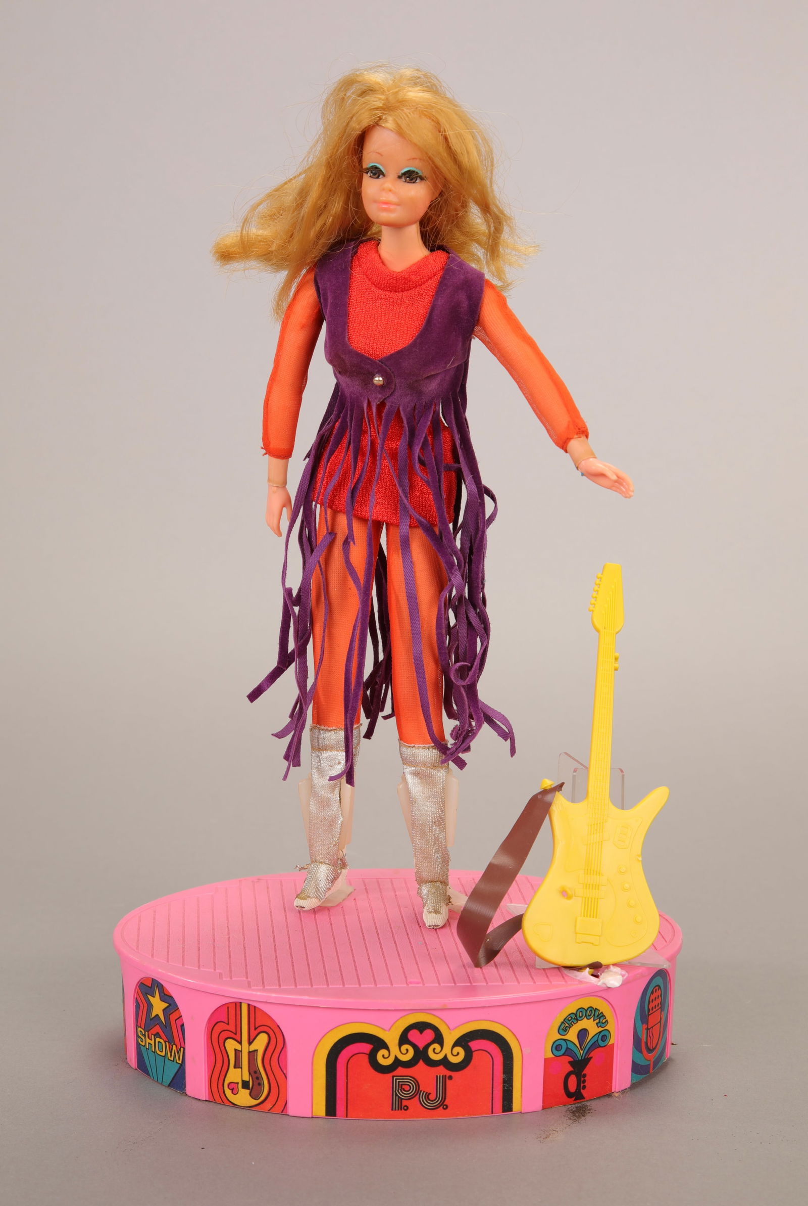 VTG MOD BARBIE DOLL LIVE ACTION PJ ON STAGE (1 of 11)