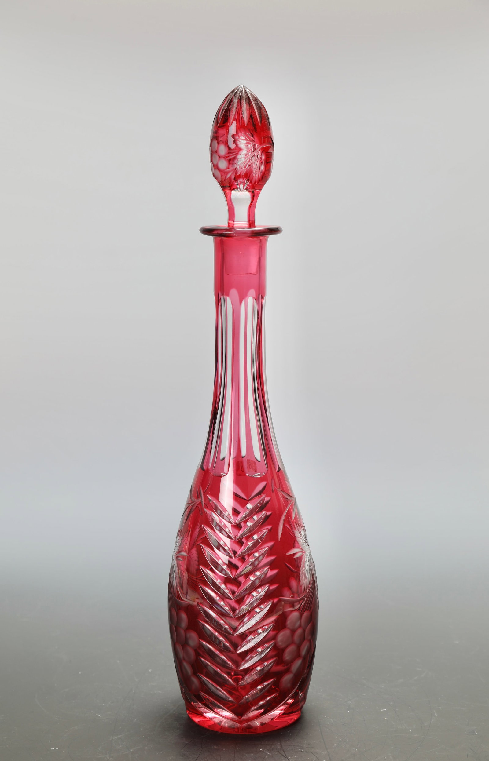 CRANBERRY CUT TO CLEAR CRYSTAL DECANTER & STOPPER (1 of 7)