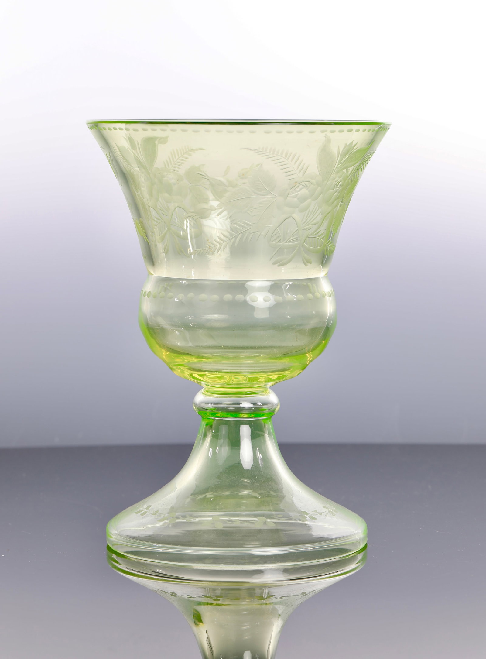 ETCHED VASELINE GLASS FOOTED COMPOTE / CANDLE HOLDER URANIUM UV REACTIVE (1 of 12)