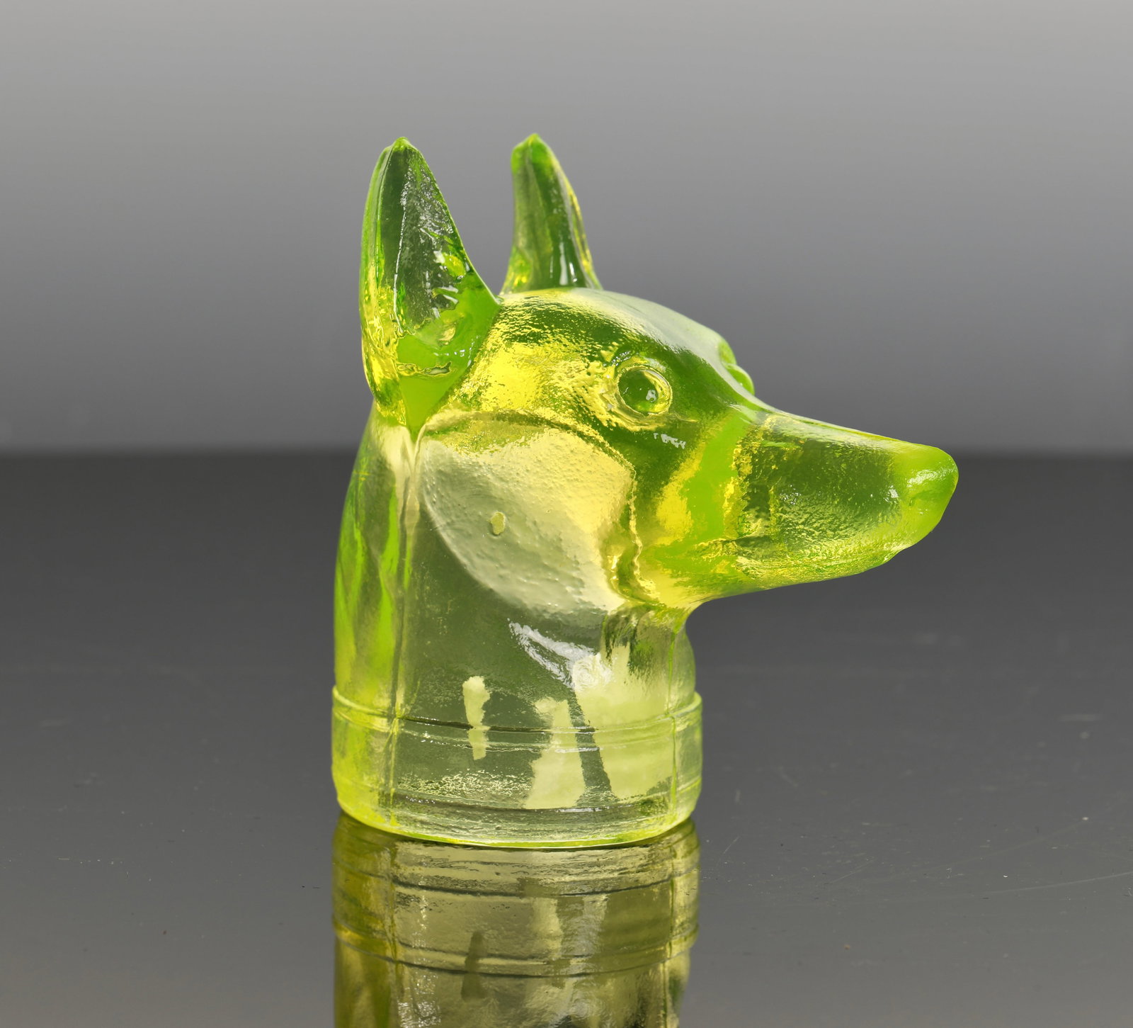 BOYD VASELINE GLASS GREAT DANE DOG HEAD URANIUM GLASS UV REACTIVE (1 of 10)