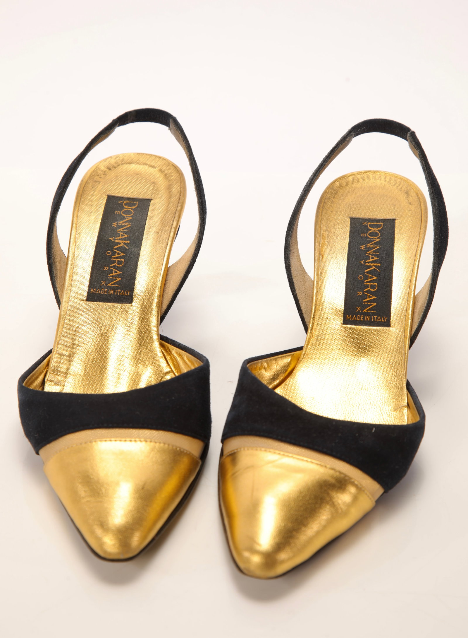 DKNY CAPTOE SLINGBACK TWO-TONE PUMPS - 3