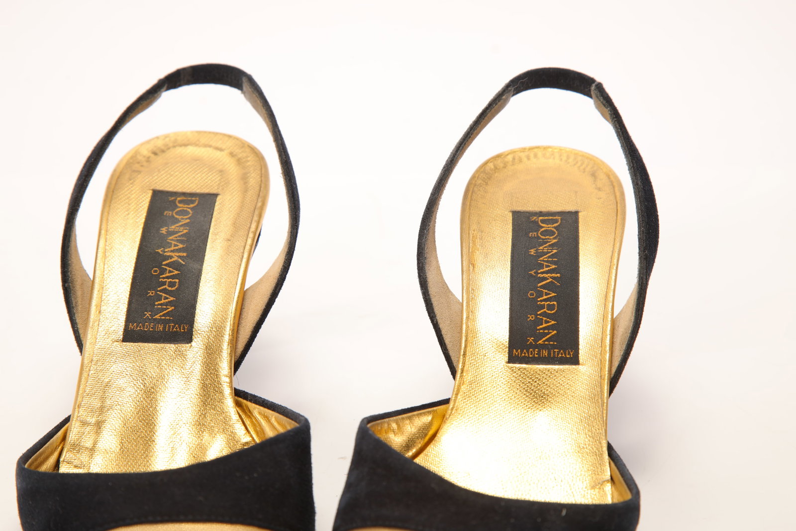 DKNY CAPTOE SLINGBACK TWO-TONE PUMPS - 4