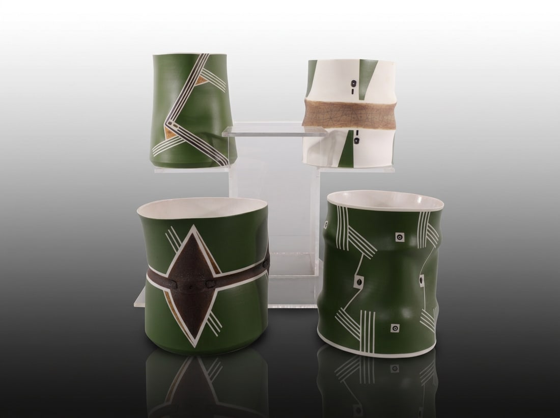 JOSE SIERRA GROUP OF 4 CONTEMPORARY STUDIO ART POTTERY VESSELS (1 of 16)