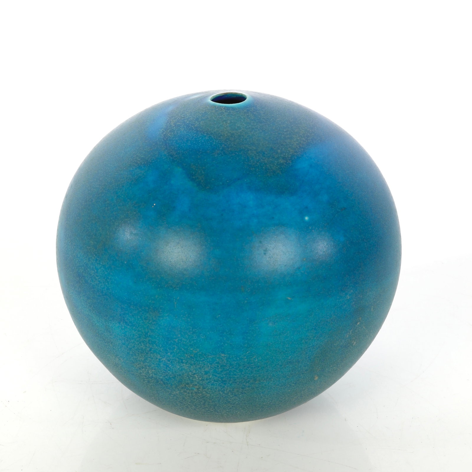 NICHOLAS BERNARD CONTEMPORARY STUDIO ART POTTERY VASE: Signed Nicholas Bernard Studio Art Pottery Globe Vase An exceptional, authentic piece of contemporary studio art pottery hand-thrown by the highly regarded American ceramic artist, Nicholas Bernard. T