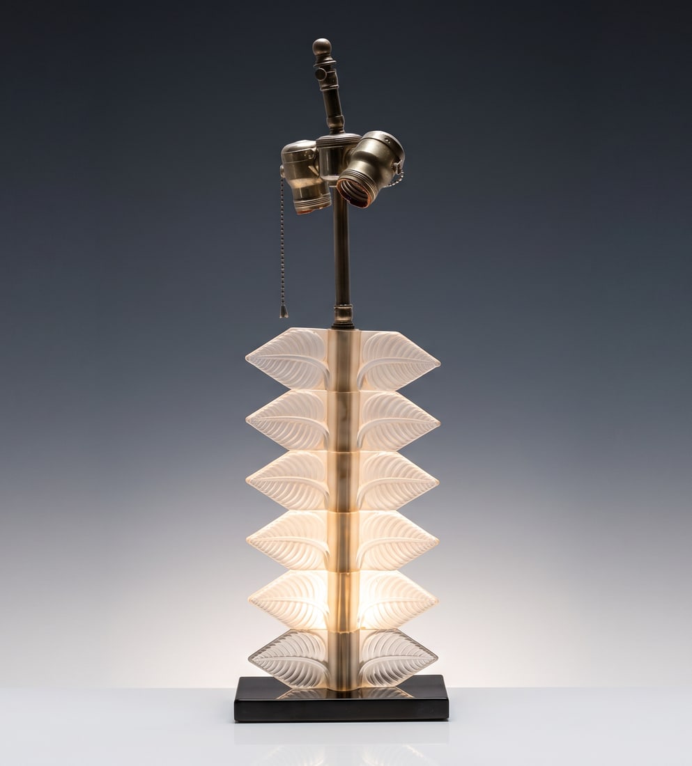 RENÉ LALIQUE FRANCE MAGNIFICENT ART DECO CRYTAL LEAF TABLE LAMP (1 of 16)
