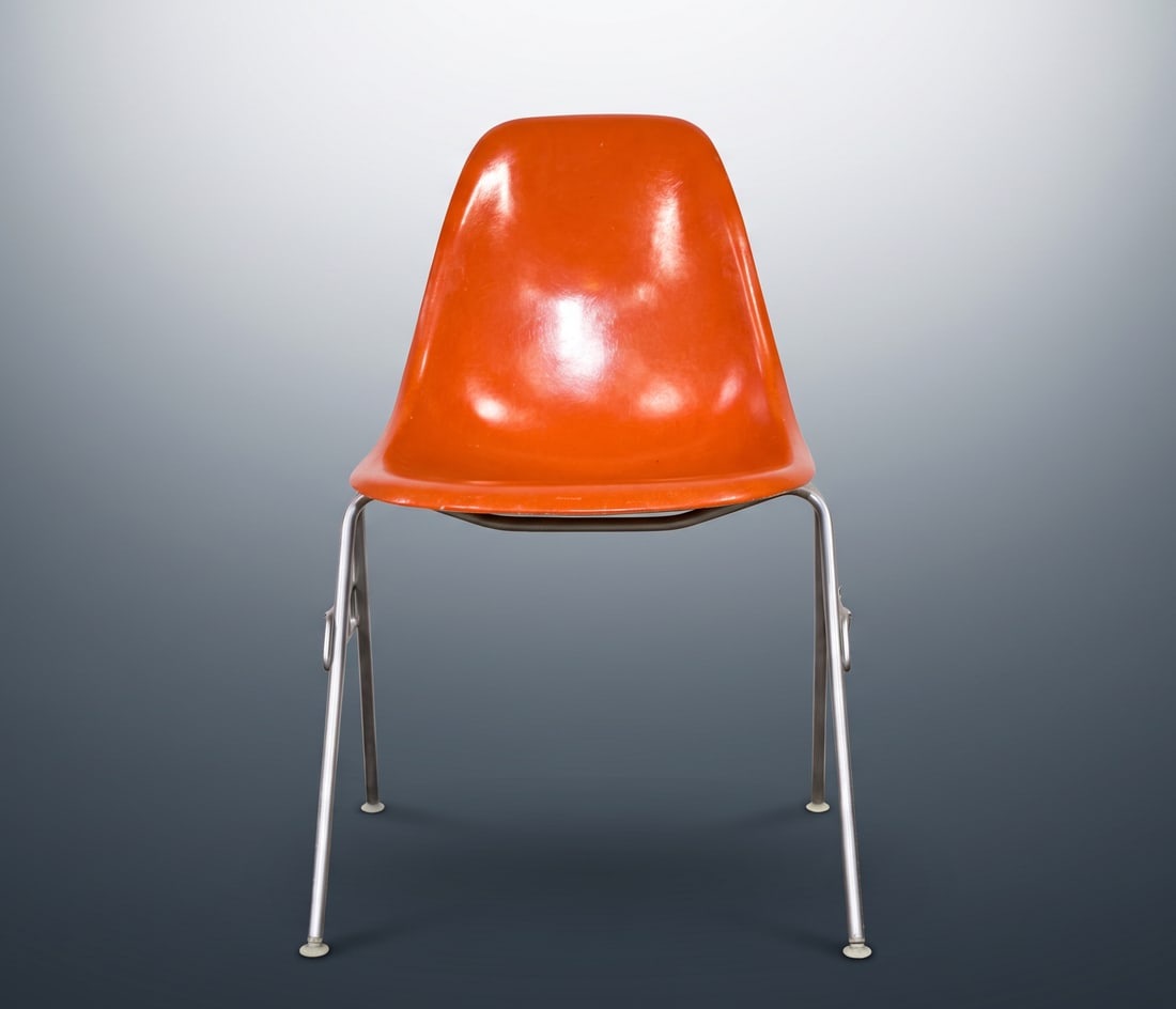 HERMAN MILLER EAMES MID-CENTURY MODERN ORANGE FIBERGLASS CHAIR (1 of 8)