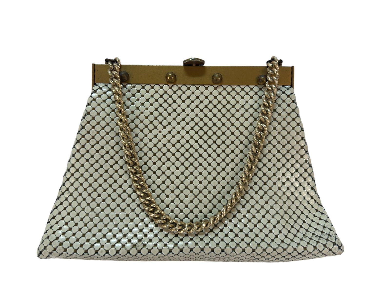 Vintage Whiting & Davis 1960s Metal Creme Mesh Handbag Mod: From an upstate, NY estate. Mod 1950s vintage Whiting & David off-white mesh handbag. Gold tone chain and hardware. Tagged inside. Measures approx 7.25" by 11" wide at base.