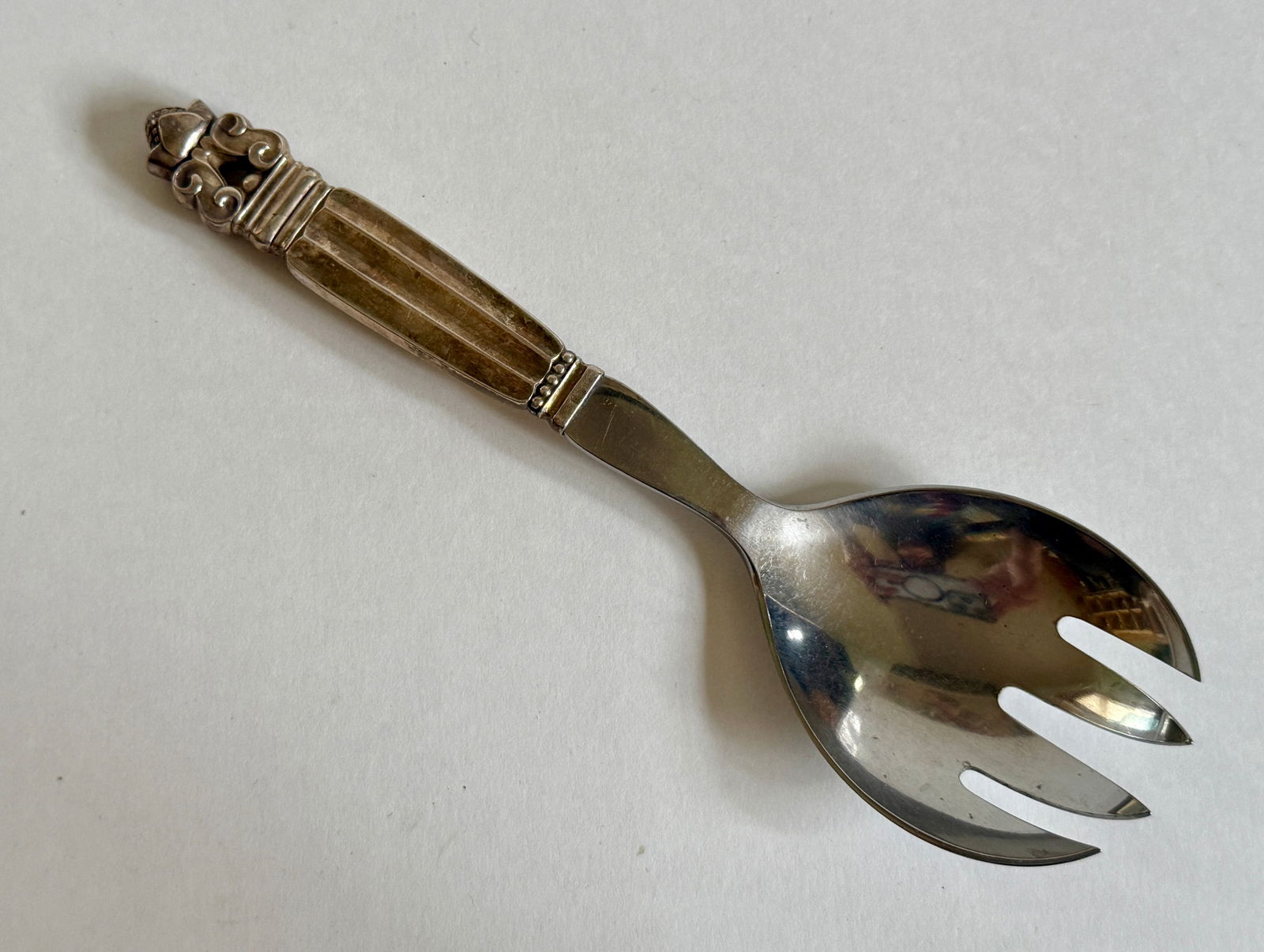 Georg Jensen Sterling Salad Serving Fork Acorn / Konge (1 of 8)