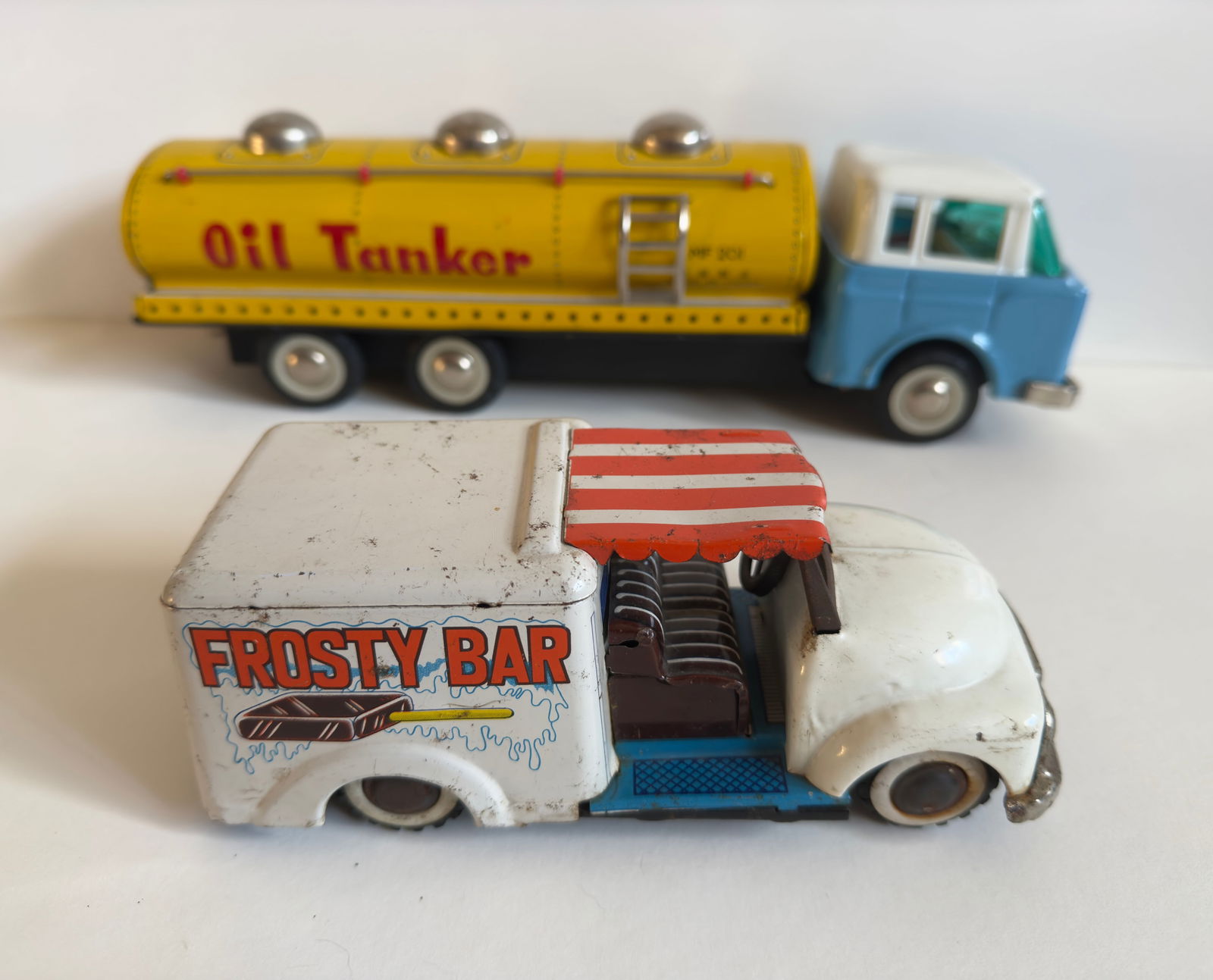 Pair of Vintage Tin Litho Truck Toys MF-201 Oil Tanker & 1950 Japan Frosty Bar Ice Cream Truck (1 of 9)