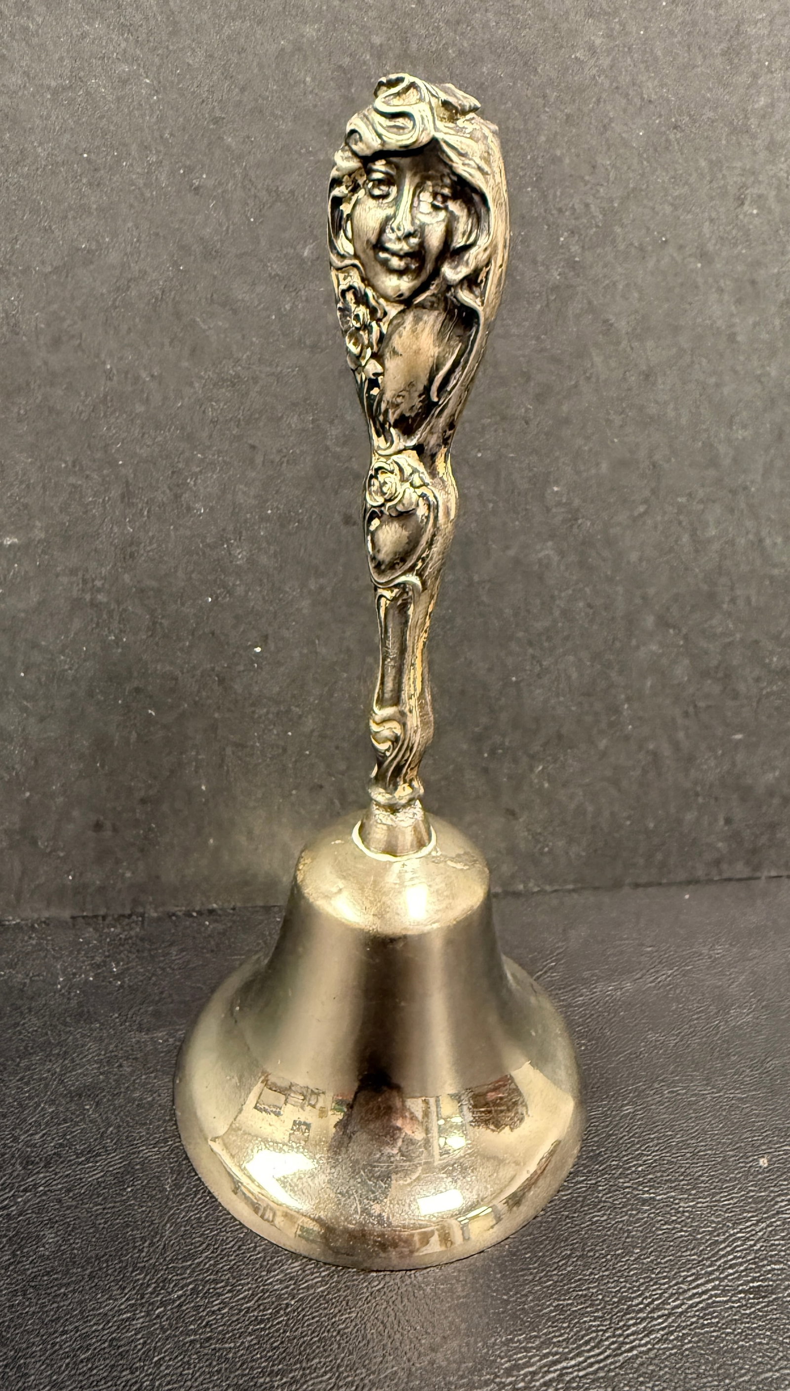 Antique Sterling Silver Repousse Handled Table Bell (1 of 10)