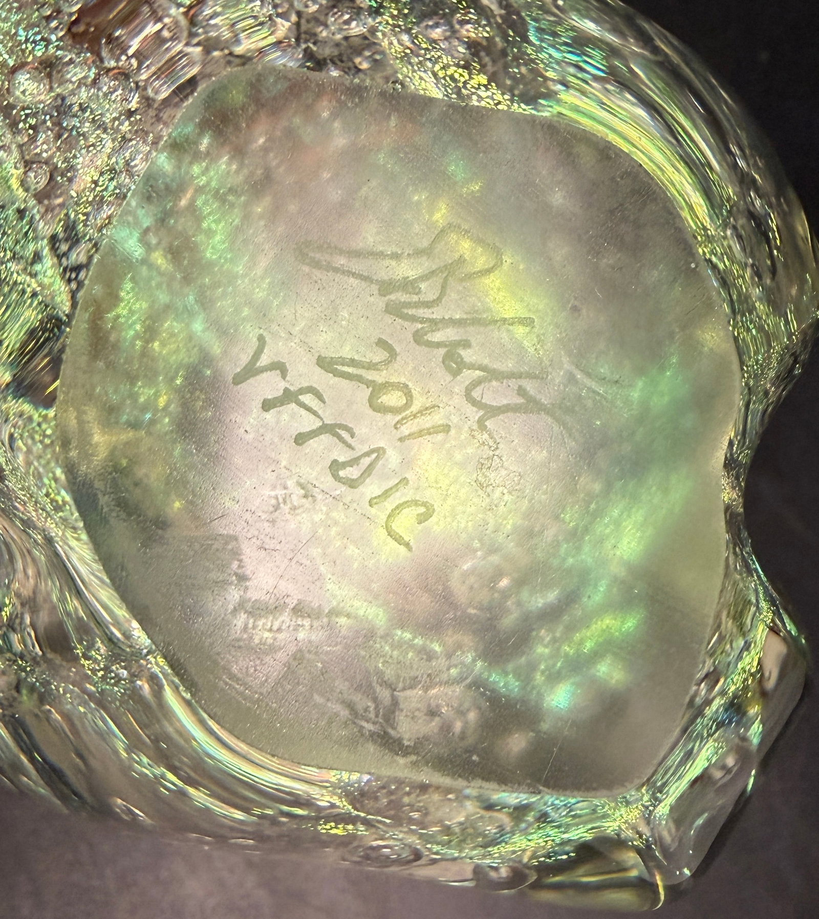 Robert Eickholt Studio Dichrotic Art Glass Freeform Vase Signed - 11