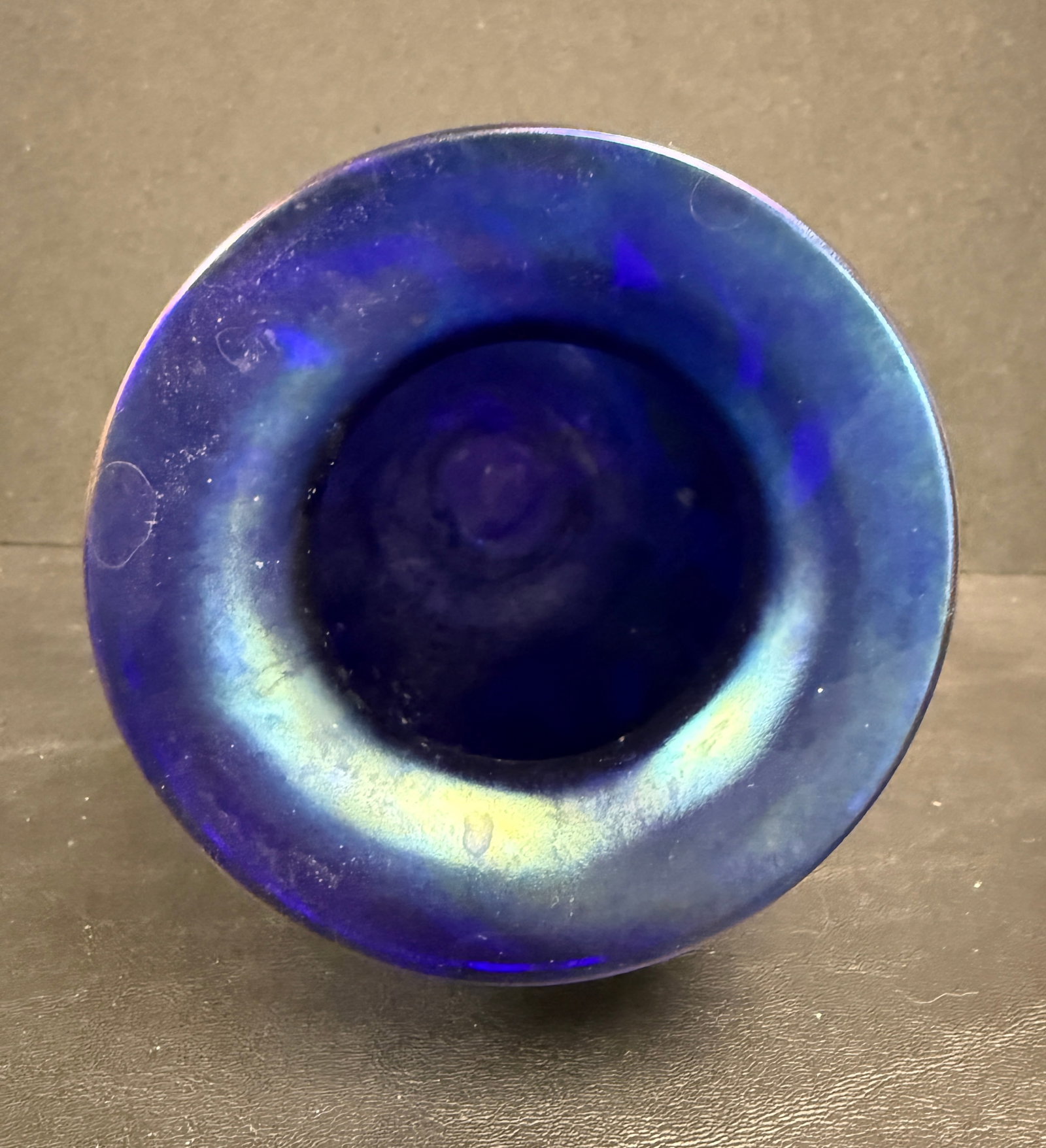 Robert Eickholt Studio Art Glass Vase Iridescent Signed - 6