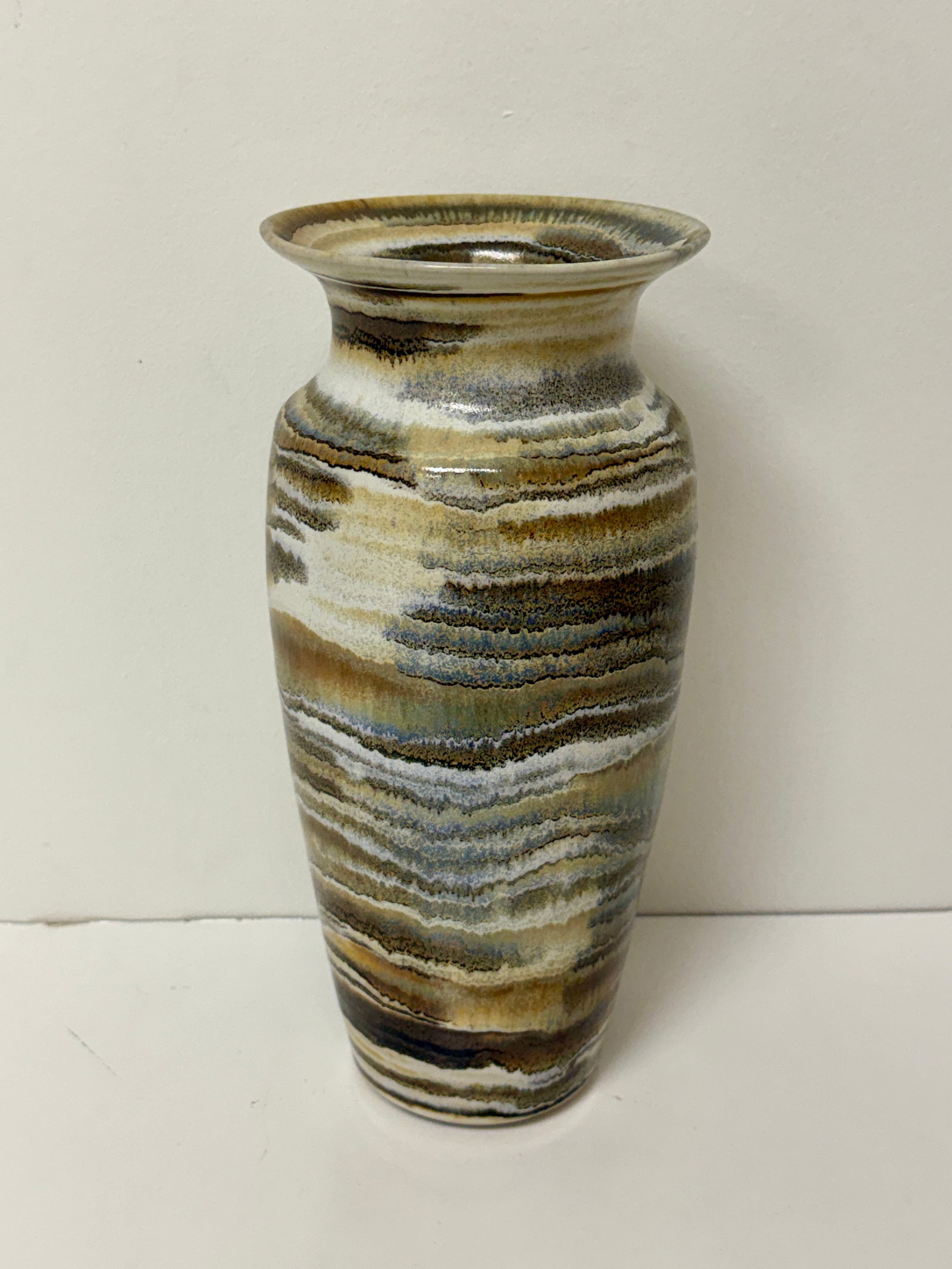 Vintage Ross Spangler Earth Stripe Art Pottery Vase: From an upstate, NY estate. Studio art "earth stripe" vase, signed on base by Ross Spangler. Measures just under 10.25" tall. Please see photos for condition details.