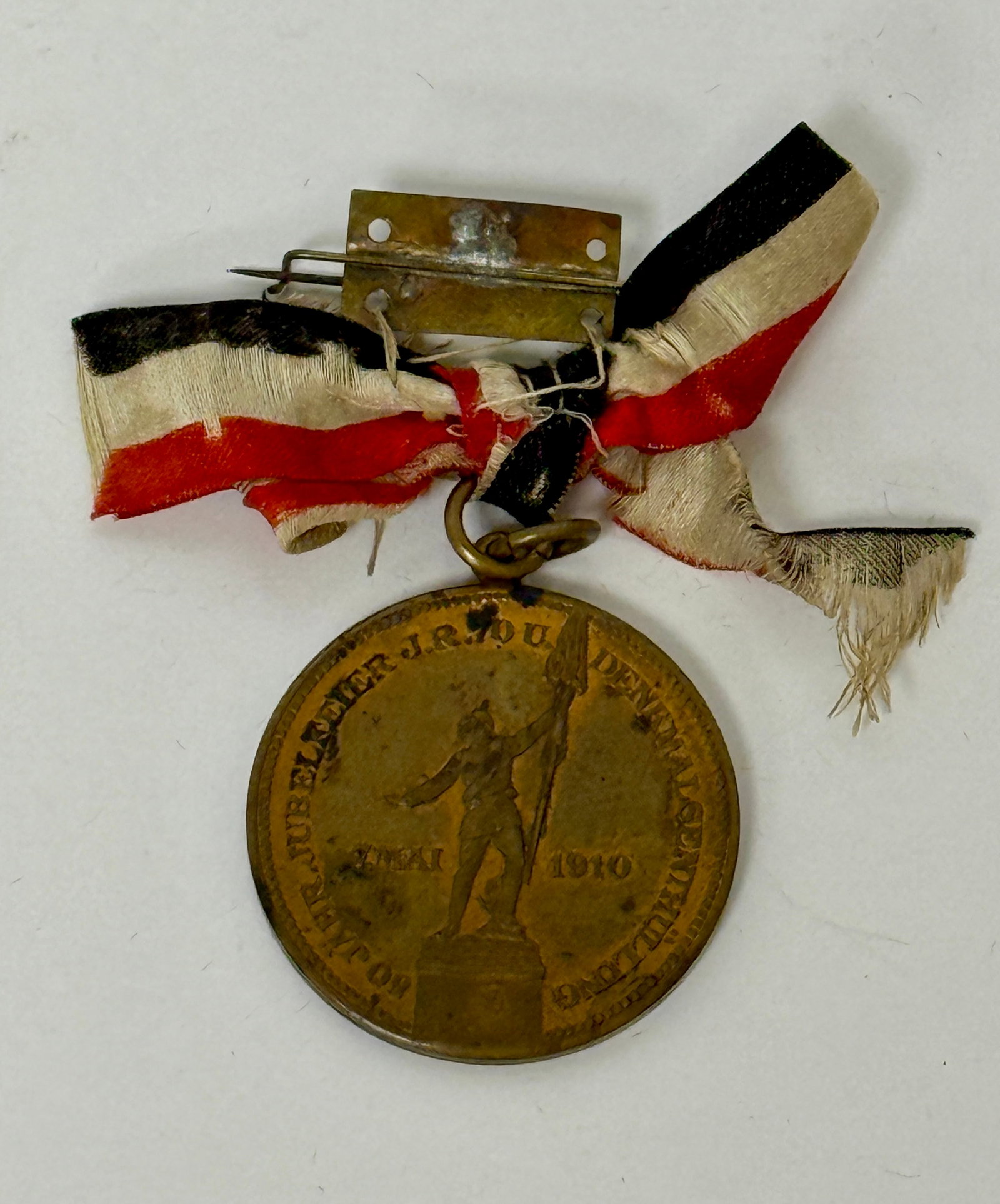 WWI German Commemorative Medal Infantry Uhlan May 2, 1910 (1 of 5)