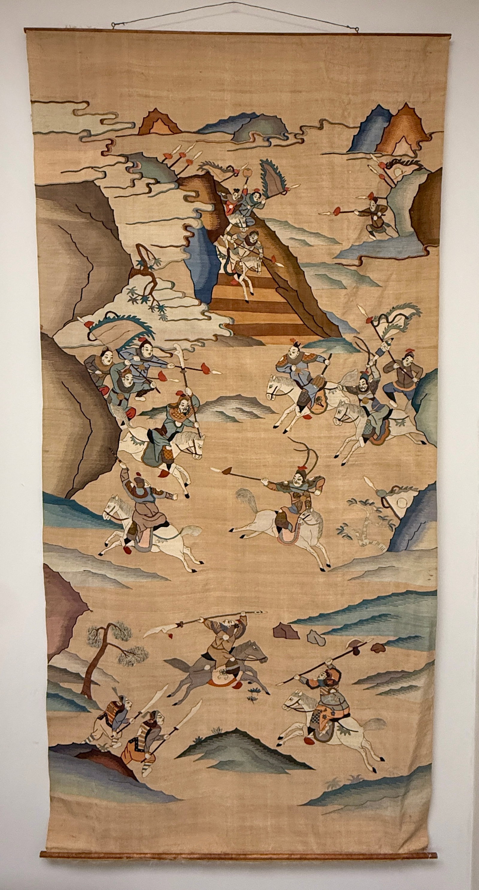 Antique Chinese Silk Kesi Tapestry, Epic Battle Scene (1 of 18)