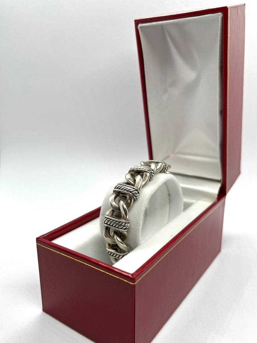 D.YURMAN BRACLET: D.YURMAN SILVER BRACLET 7 1/2 INCH LONG