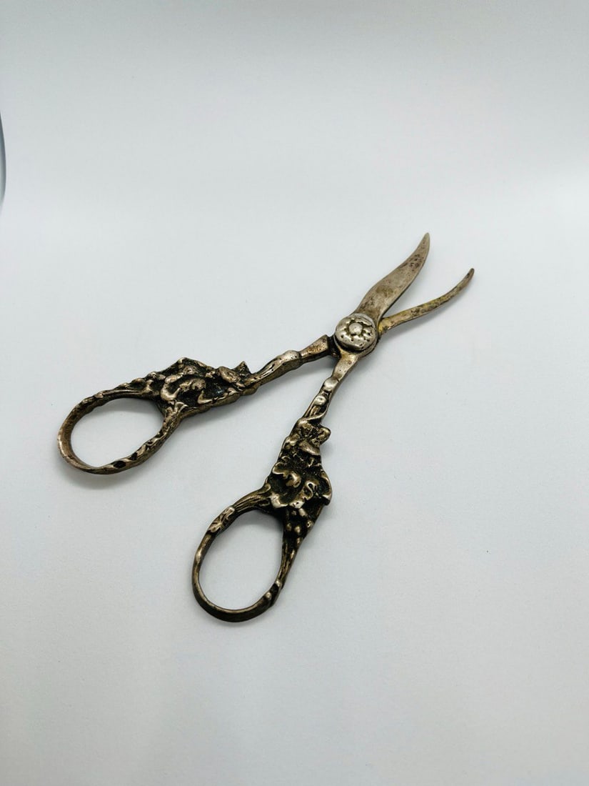 STERLING SILVER SCISSORS (1 of 2)