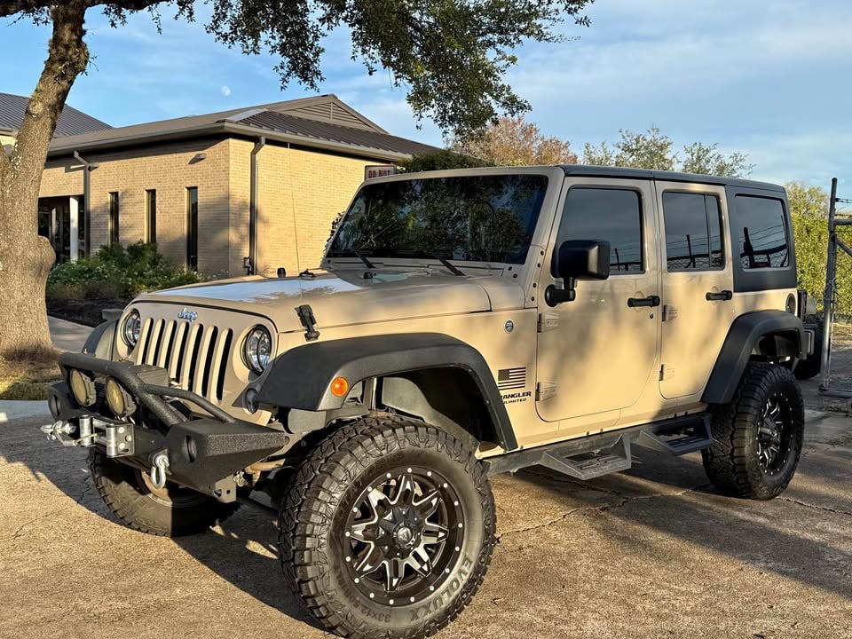 2016 Jeep wrangler Unlimited Willys Wheeler Sport Utility 4D (1 of 12)