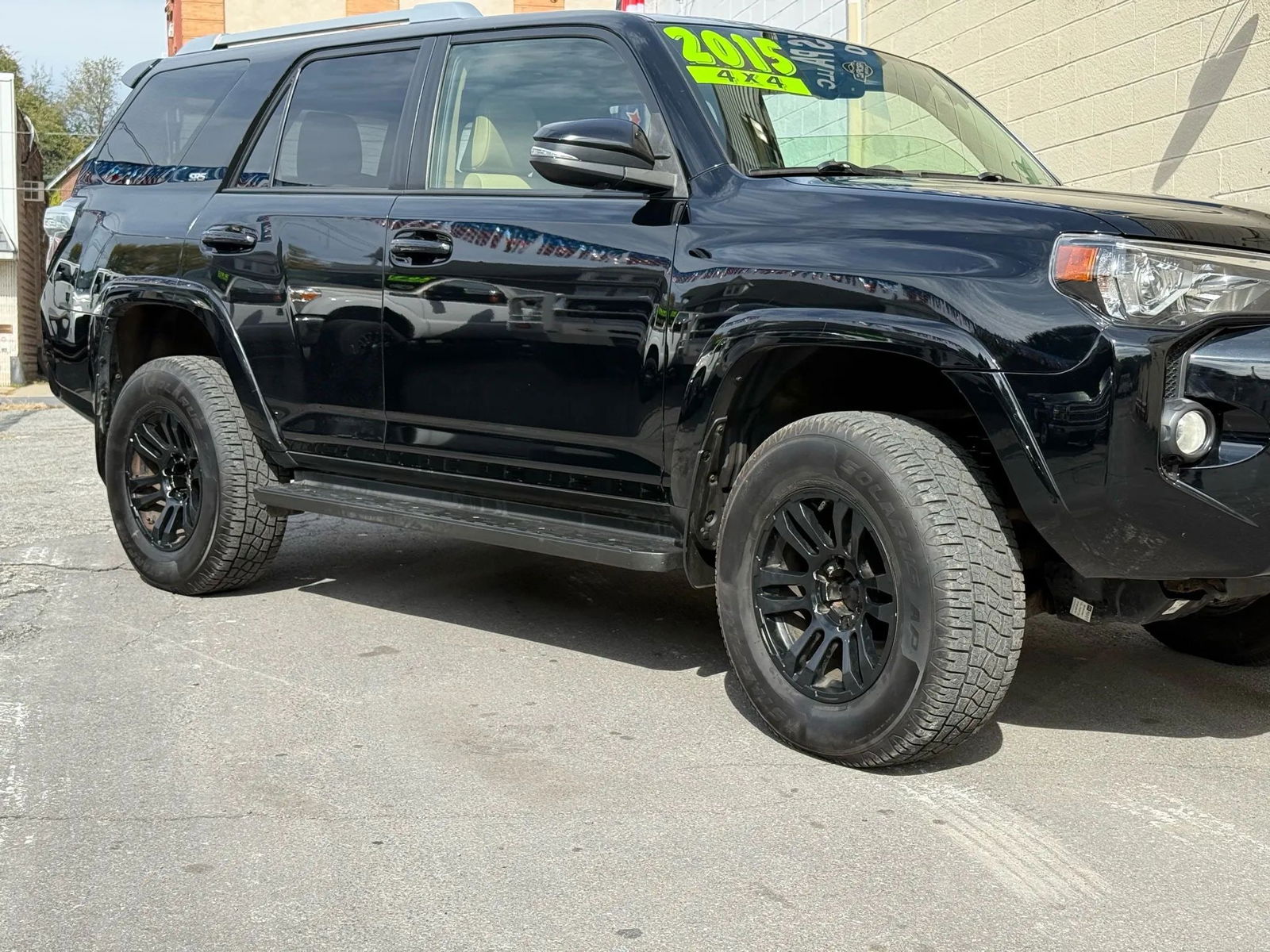 2015 TOYOTA 4RUNNER SR5 PREMIUM SPORT UTILITY 4D: Year 2015 Make TOYOTA Model 4RUNNER Trim SR5 PREMIUM SPORT UTILITY 4D Drivetrain 4WD Transmission AUTOMATIC Engine V6, 4.0 LITER Mileage 156,916 Doors 4 Exterior Color black Interior Color black