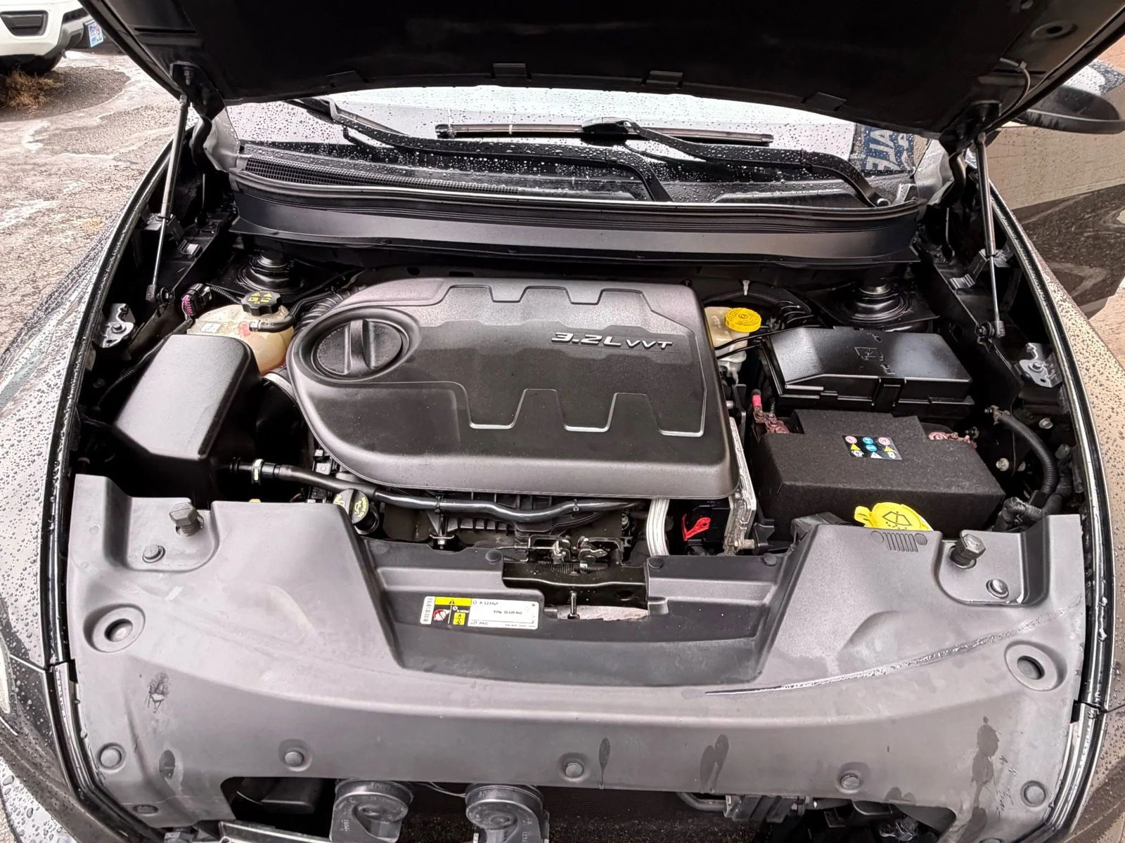 2014 JEEP CHEROKEE 4D - 16