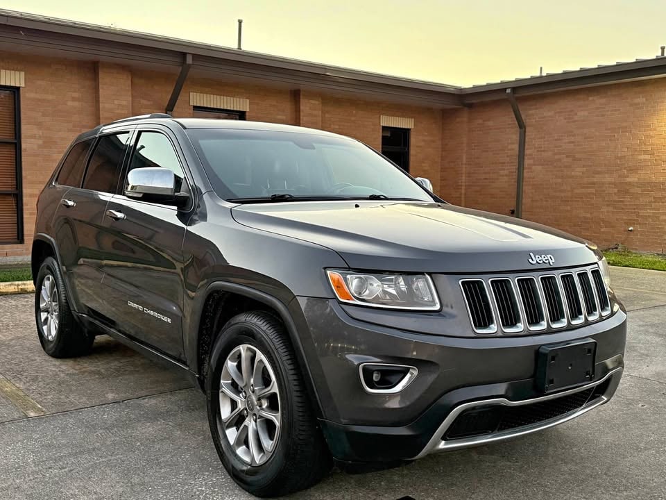 2015 Jeep grand cherokee Limited Sport Utility 4D (1 of 13)