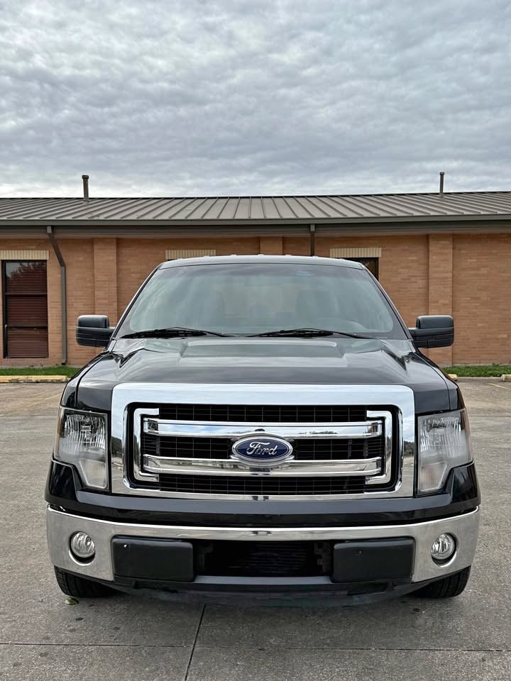 2013 Ford f150 supercrew cab King Ranch Pickup 4D 6 1/2 ft (1 of 12)