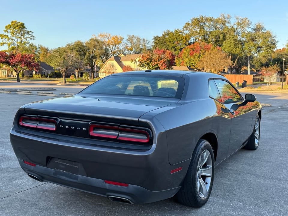 2016 Dodge challenger SXT Plus Coupe 2D - 5