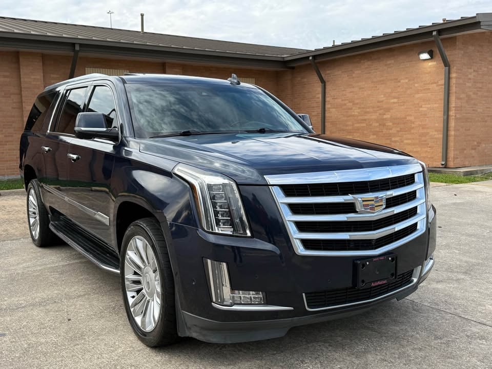 2017 Cadillac Escalade - 7